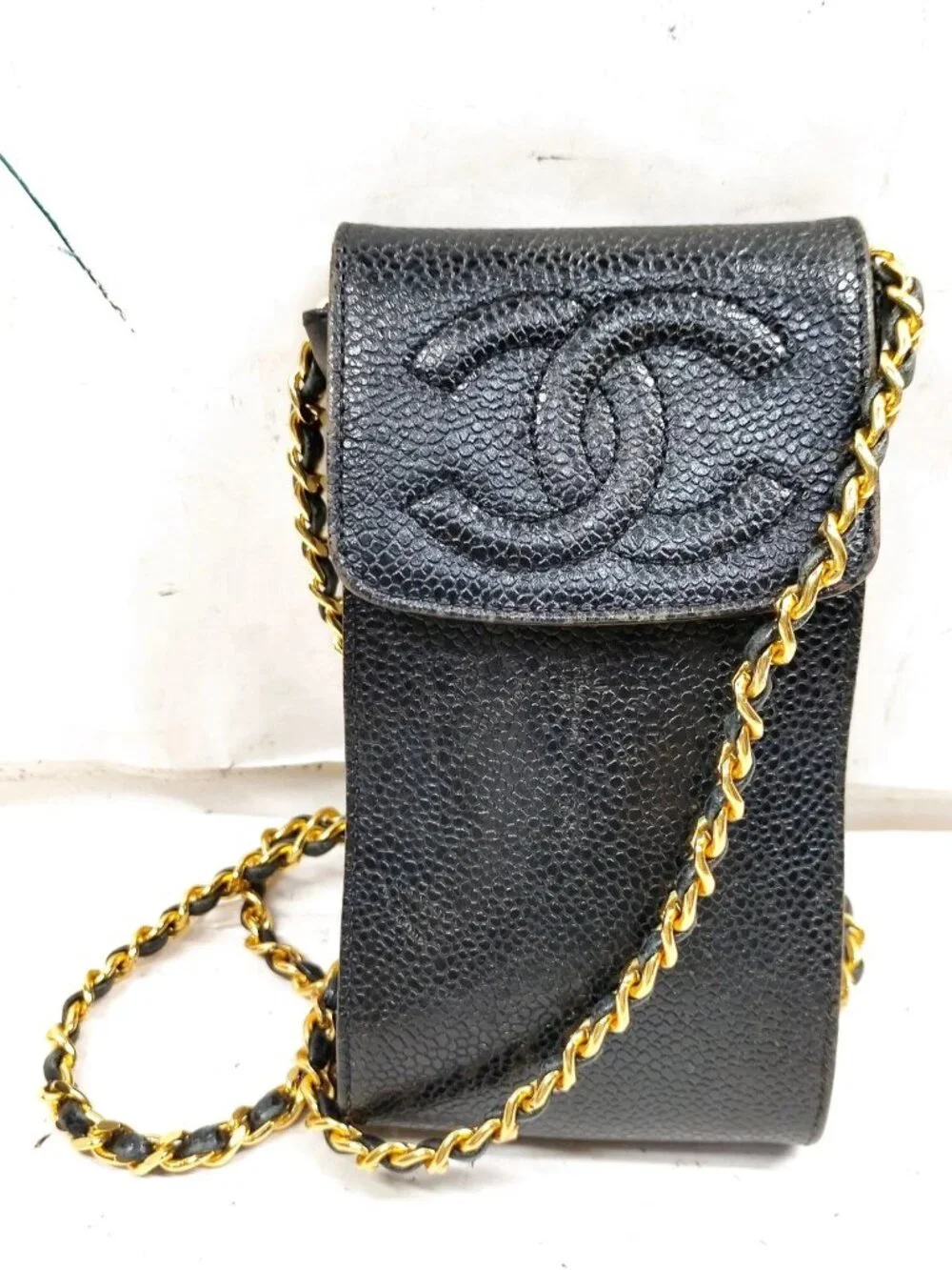 Authentic Chanel CC Logo Caviar Leather Phone Pouch Crossbody Bag - Picture 2 of 10